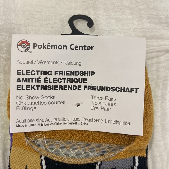 Pokémon No-Show Socks - Picture 8 of 9